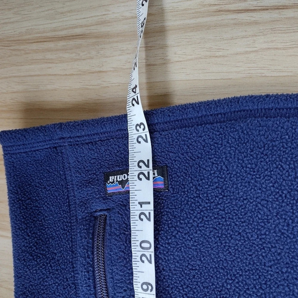 Patagonia Womens Vest Large Synchilla Blue Fleece 2 Pocket Full Zip 25905 LOGO - Picture 8 of 10